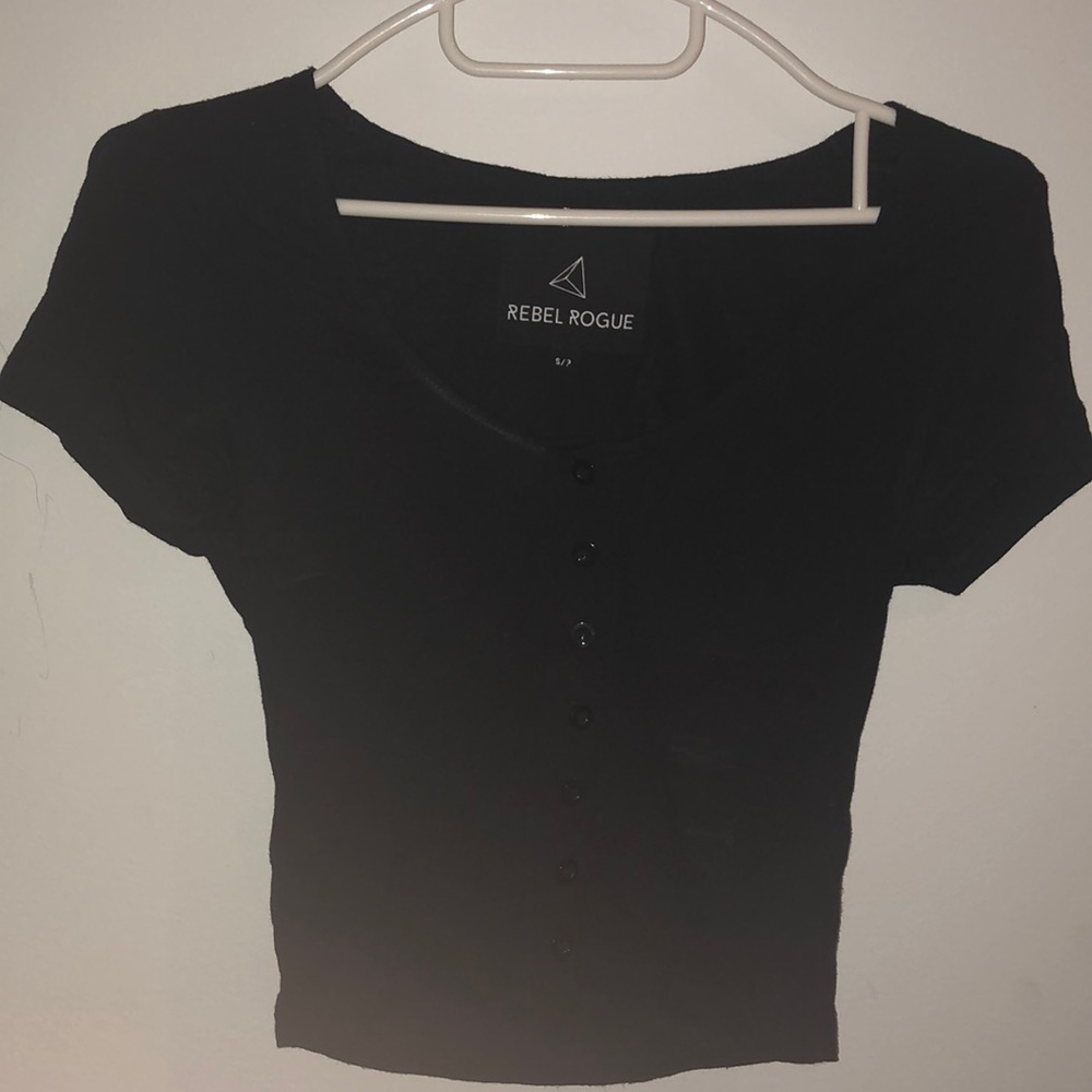 Black crop top